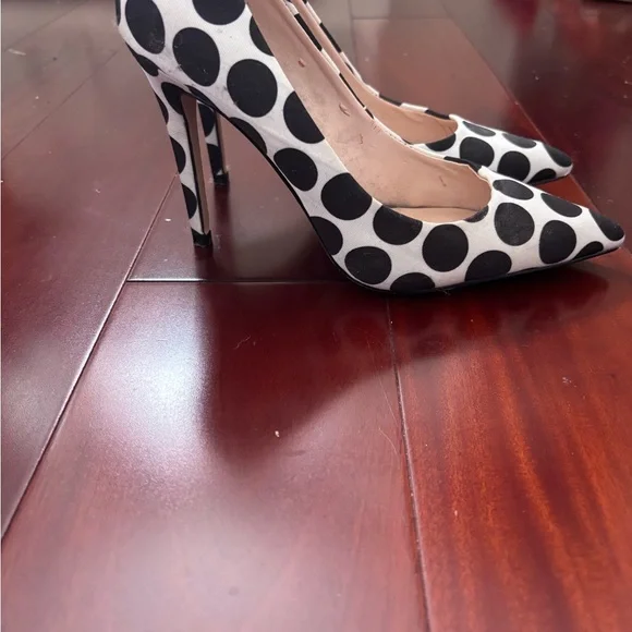 Aldo Black and White Polka Dot Heels - Picture 3 of 4